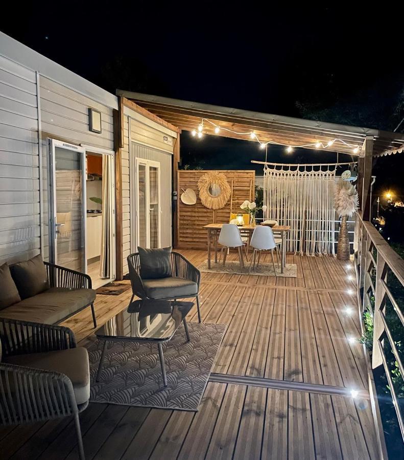 Mobil Home Superbe Vue Mer St Raphael Сен-Рафаэль Экстерьер фото